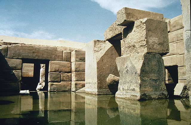 A Subterranean Puzzle: Archaeologist Probes Hidden Depths in Egypt's  Osireion